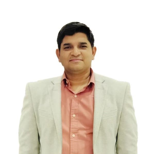 Portrait of Manohar Singh Negi, founder of Valley of Flavours.